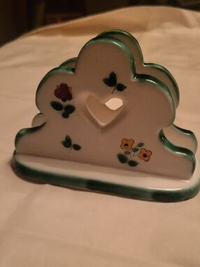 Gmundner Scattered Blossoms Ceramic Napkin Holder in White and Green
